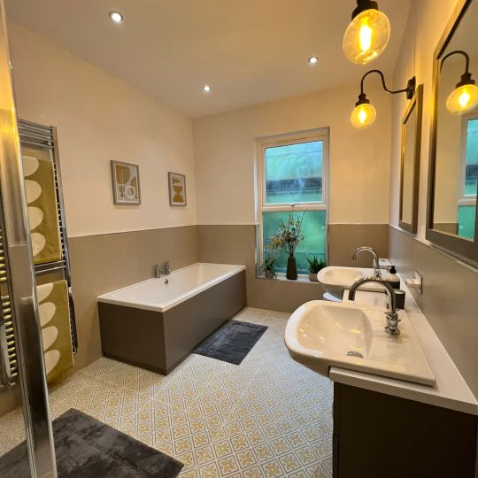 Bathroom by Piha Bathrooms